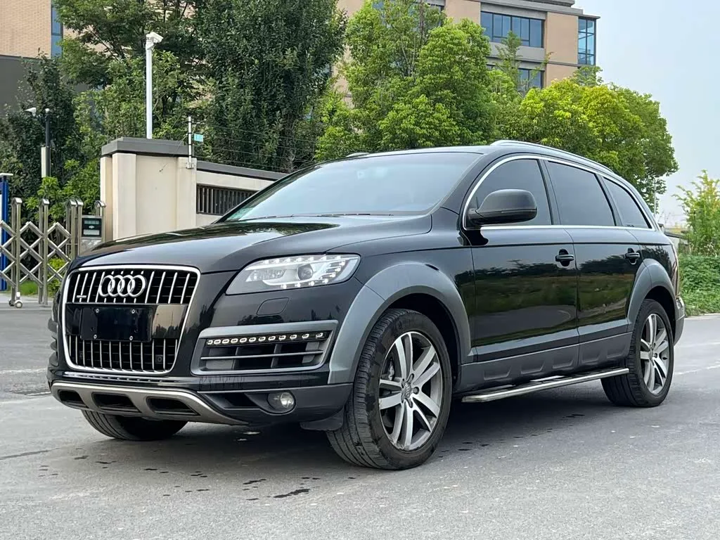 Audi Q7, 2014 — фото 1 из 1