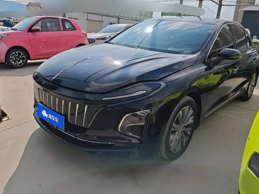 Hongqi E-QM5, 2023 — фото 1 из 1