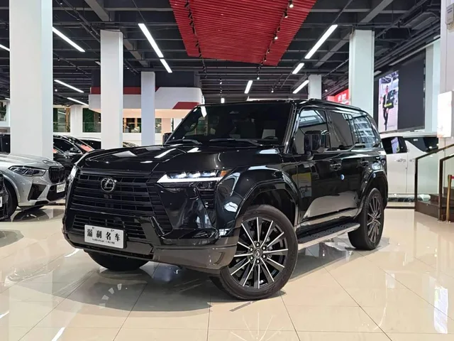 Lexus GX, 2025 — фото автомобиля из Китая