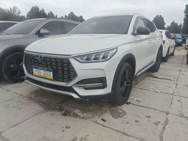 BYD Song PLUS, 2022 — фото автомобиля из Китая