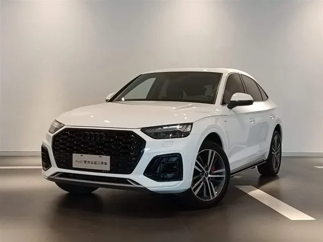Audi Q5L Sportback, 2021 — фото автомобиля из Китая