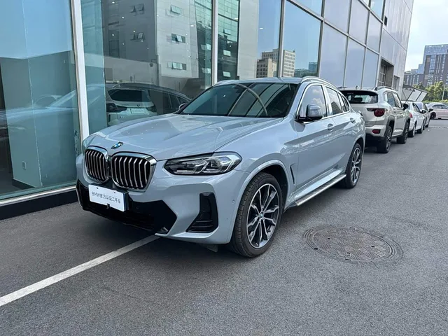 BMW X4, 2023 — фото автомобиля из Китая