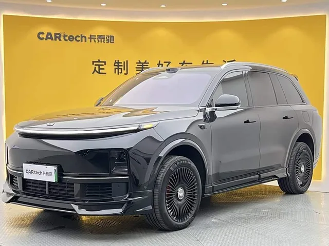 Li Auto L8, 2026 — фото автомобиля из Китая