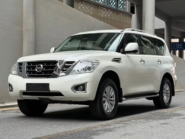 Nissan Patrol, 2018 — фото автомобиля из Китая