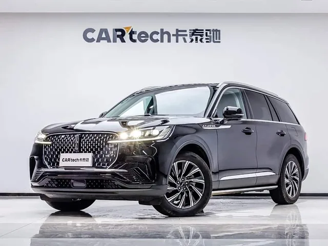 Lincoln Aviator, 2025 — фото автомобиля из Китая