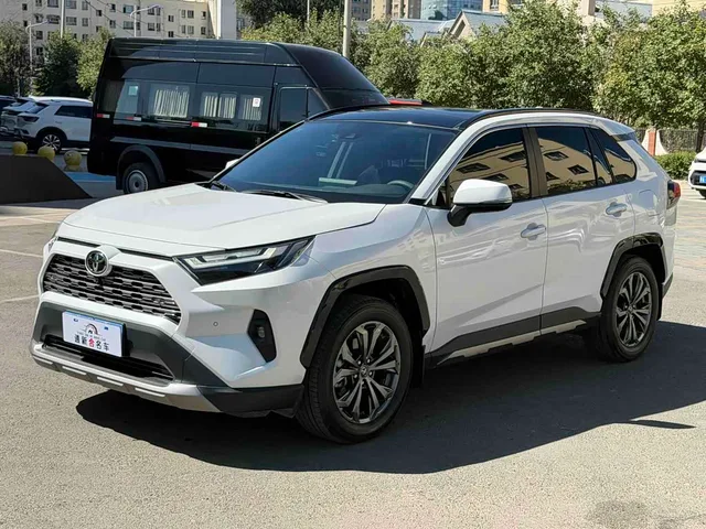 Toyota RAV4, 2026 — фото автомобиля из Китая