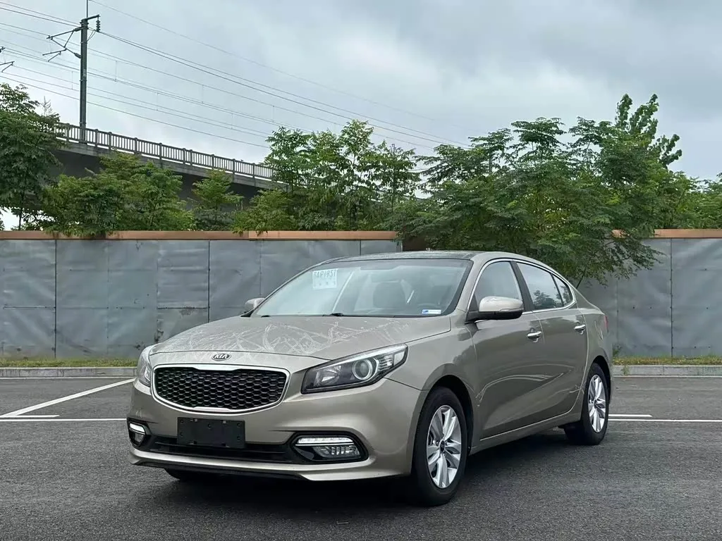 Kia K4, 2014 — фото 1 из 1