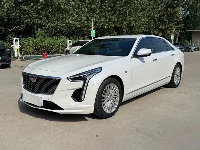 Cadillac CT6, 2021 — фото автомобиля из Китая