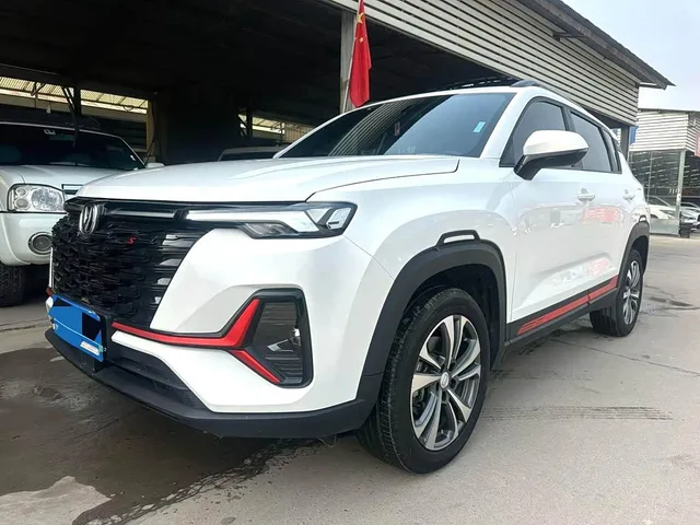 Changan CS35PLUS, 2024 — фото автомобиля из Китая