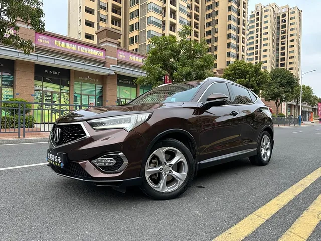 Acura CDX, 2018 — фото автомобиля из Китая