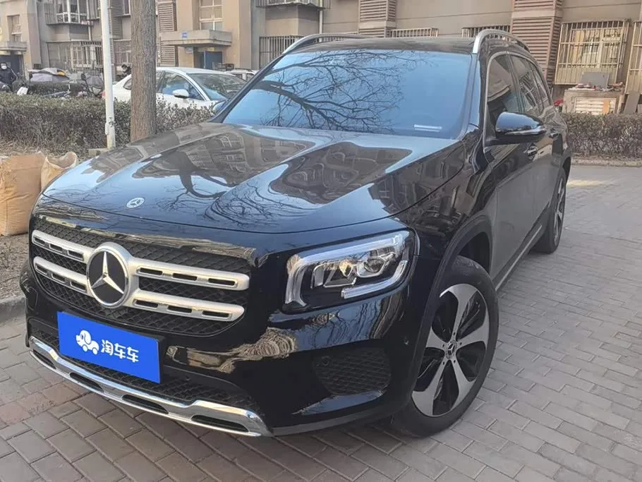 Mercedes-Benz GLB, 2021 — фото 1 из 1