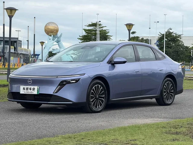 Nissan N6, 2025 — фото автомобиля из Китая