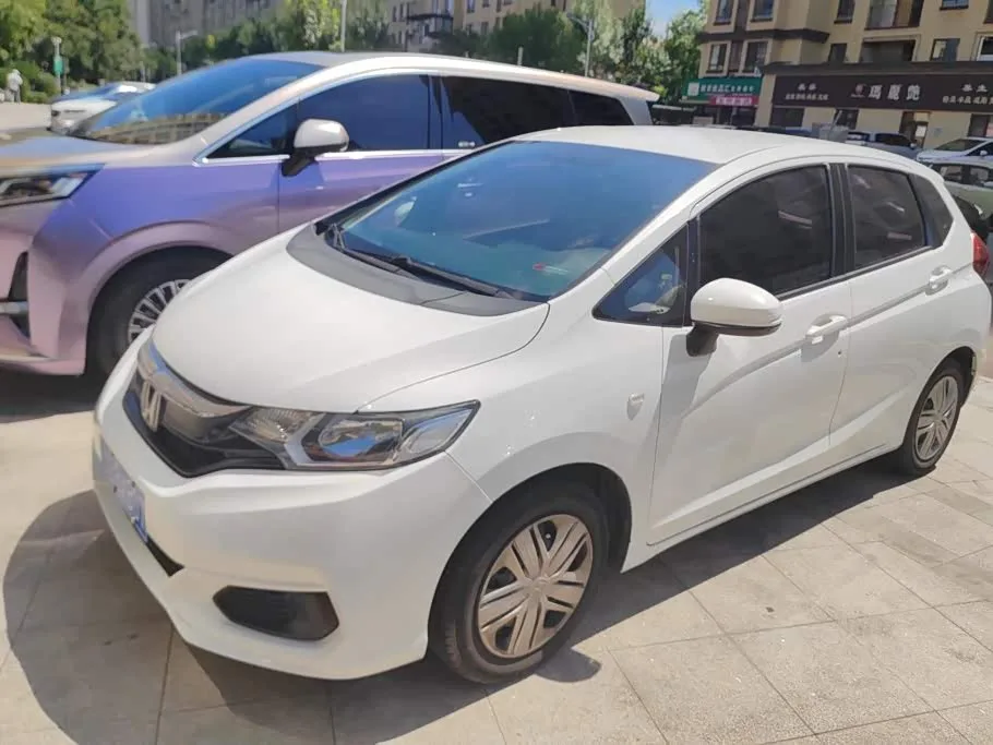 Honda Fit, 2018 — фото 1 из 1