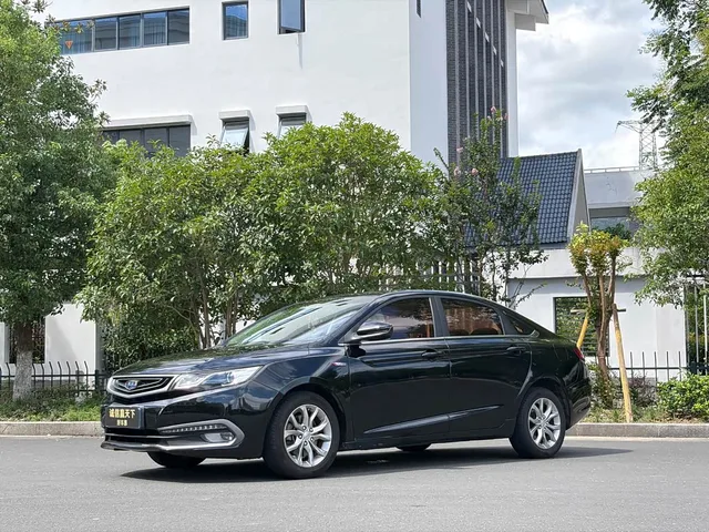 Geely Emgrand GL, 2018 — фото автомобиля из Китая