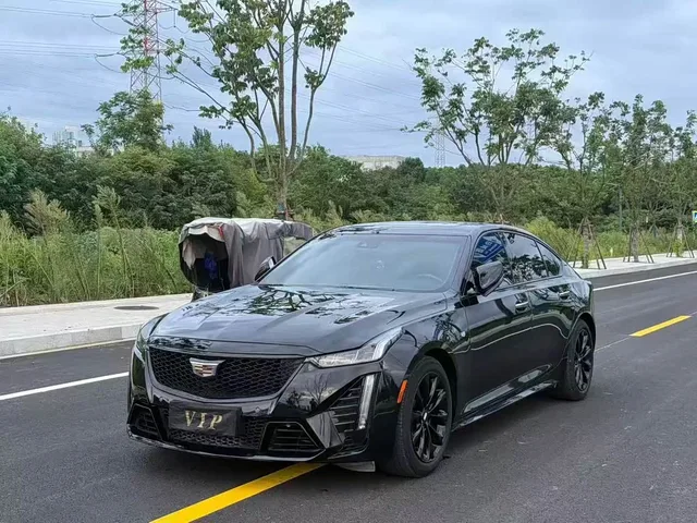 Cadillac CT5, 2023 — фото автомобиля из Китая