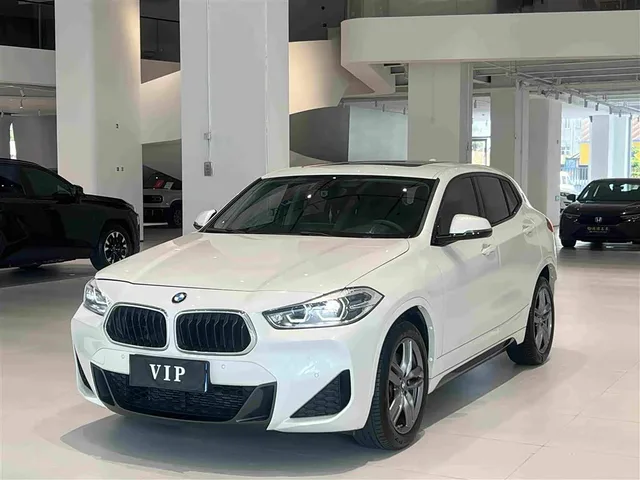 BMW X2, 2021 — фото автомобиля из Китая