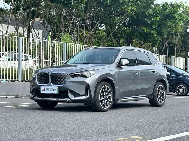 BMW iX1, 2024 — фото автомобиля из Китая