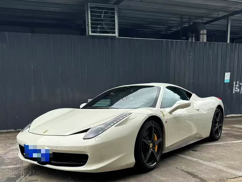 Ferrari 458, 2014 — фото 1 из 1
