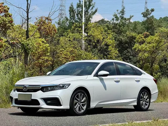 Honda Inspire, 2021 — фото автомобиля из Китая
