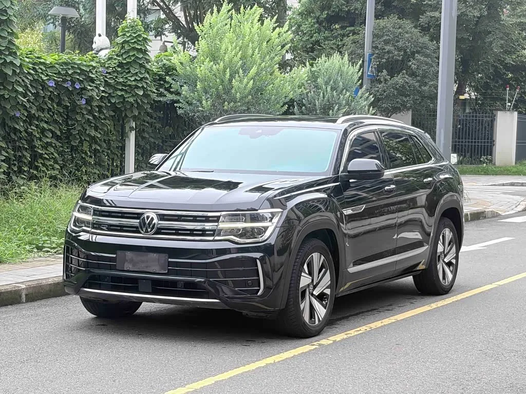 Volkswagen Teramont, 2023 — фото 1 из 1