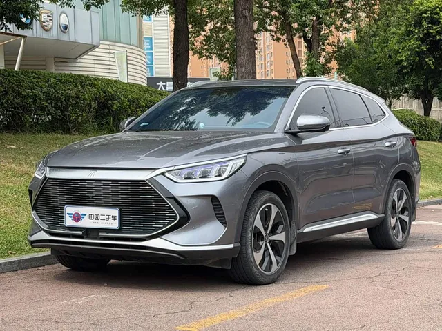 BYD Song PLUS, 2022 — фото автомобиля из Китая