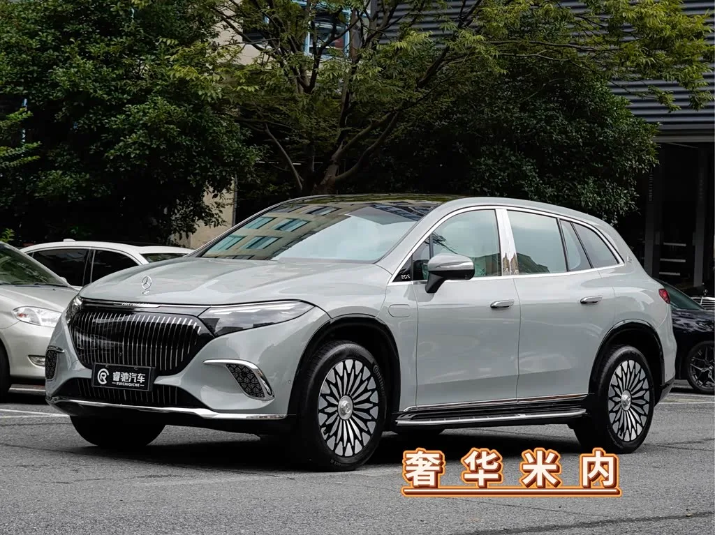 Maybach EQS SUV, 2026 — фото 1 из 1