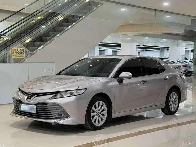 Toyota Camry, 2020 — фото автомобиля из Китая