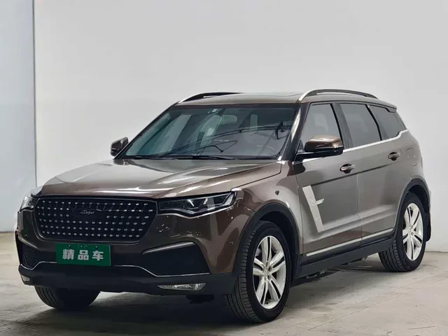 Zotye T700, 2017 — фото автомобиля из Китая