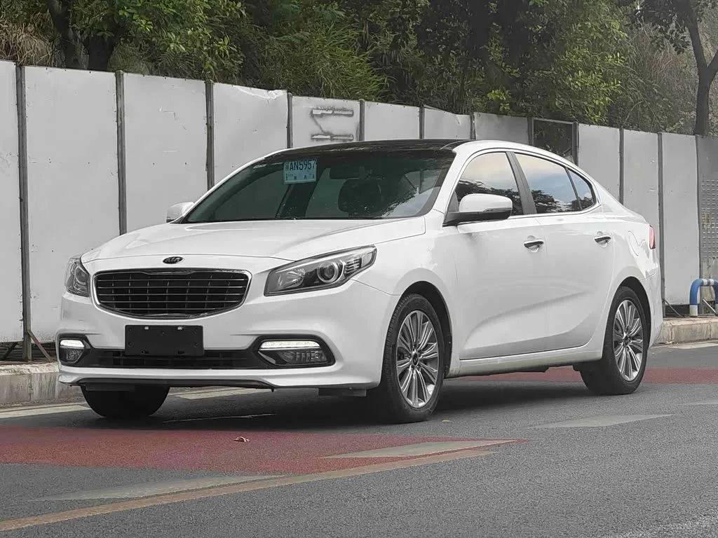 Kia K4, 2016 — фото 1 из 1