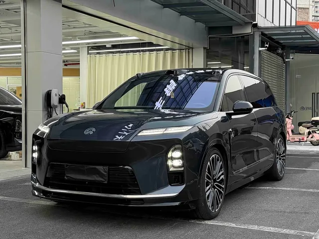 NIO ES8, 2025 — фото автомобиля из Китая