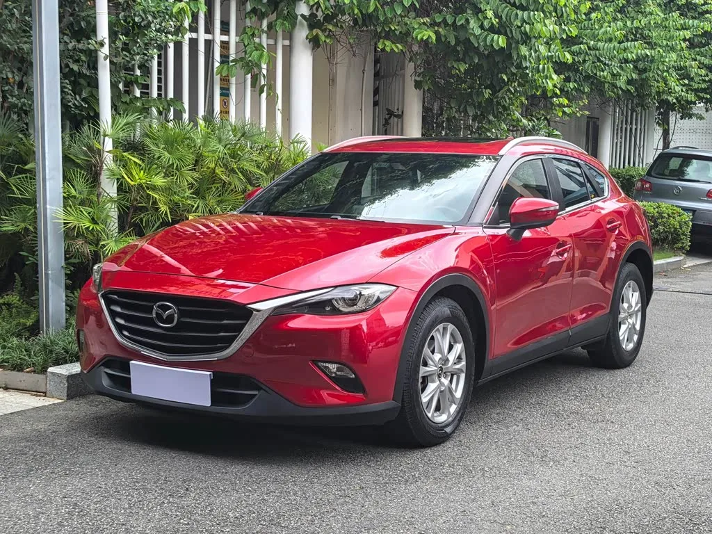 Mazda CX-4, 2016 — фото 1 из 1
