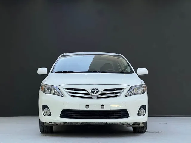 Toyota Corolla, 2013 — фото автомобиля из Китая