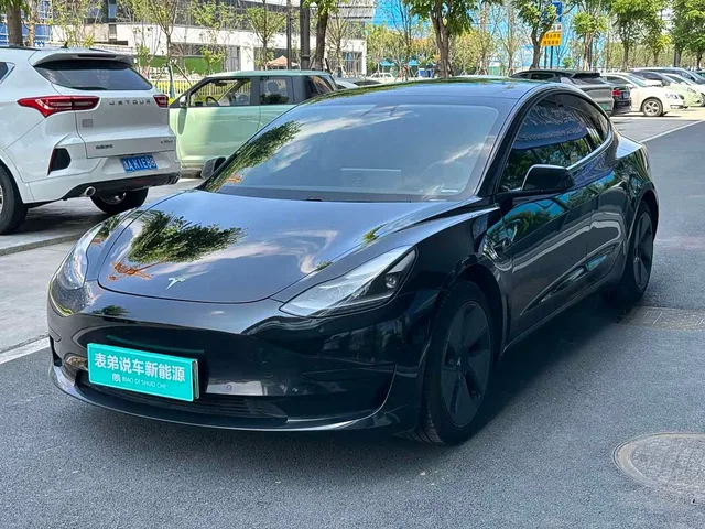 Tesla Model 3, 2021 — фото автомобиля из Китая