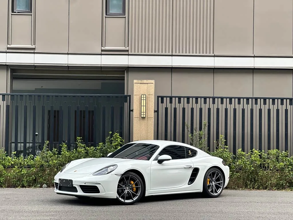 Porsche 718, 2019 — фото 1 из 1