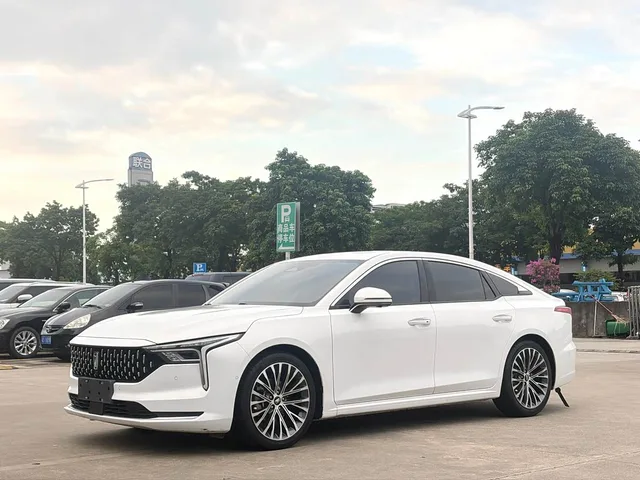 Bestune B70, 2022 — фото автомобиля из Китая