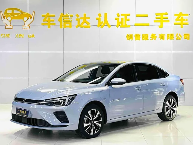 Rising Auto ER6, 2021 — фото автомобиля из Китая