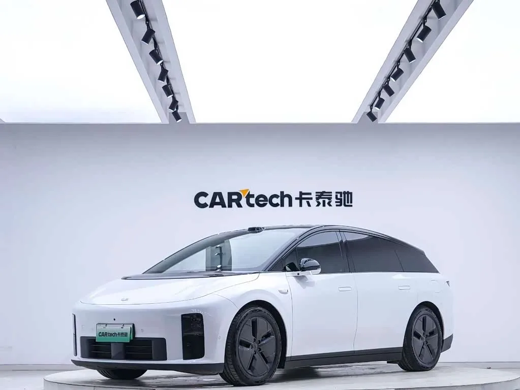 Li Auto i6, 2025 — фото 1 из 1