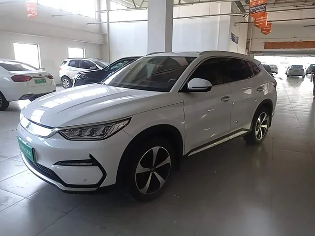 BYD Song PLUS, 2022 — фото автомобиля из Китая