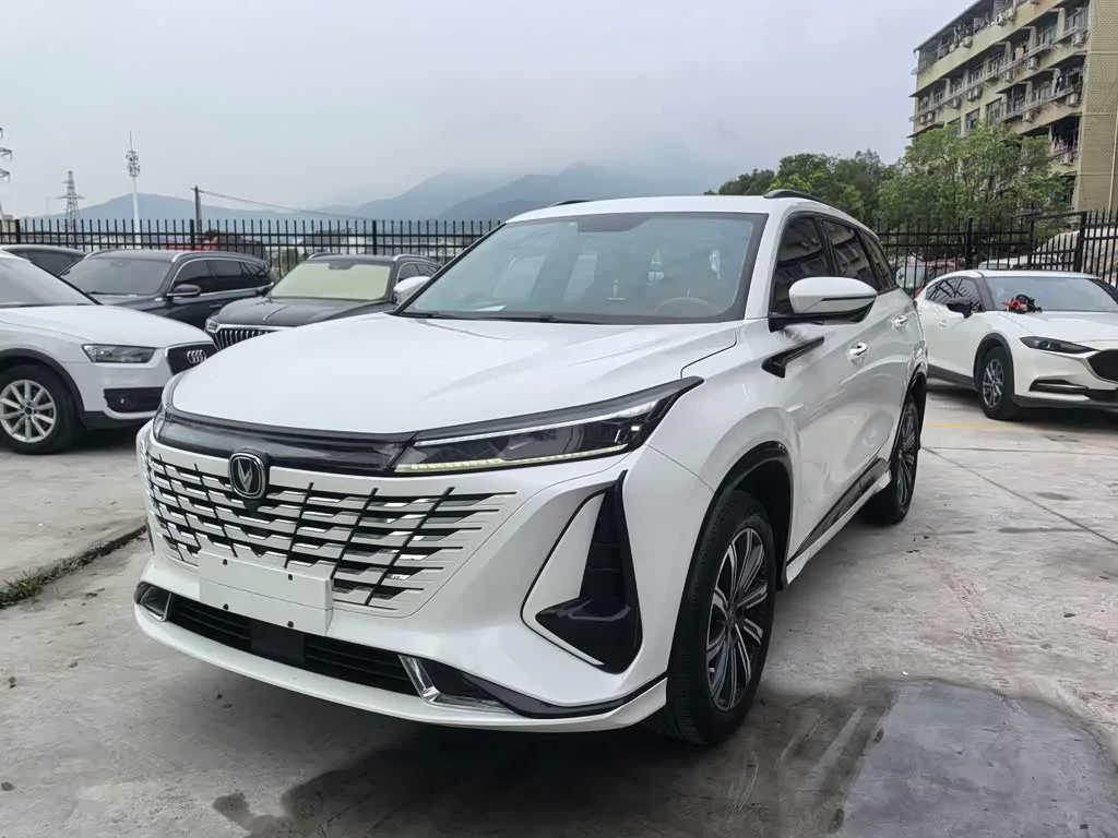 Changan CS75PLUS, 2024 — фото 1 из 1