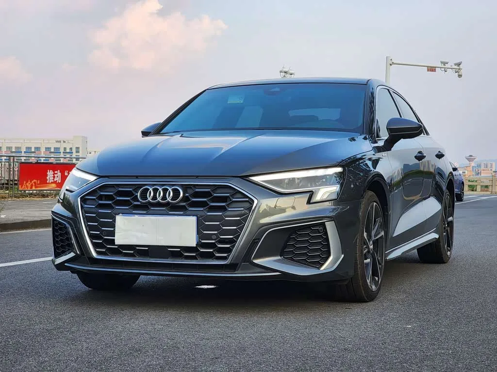 Audi A3, 2021 — фото 1 из 1