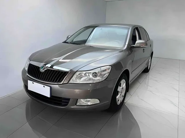 Skoda Octavia, 2013 — фото автомобиля из Китая