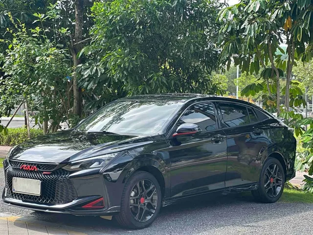 Dongfeng Yixuan, 2022 — фото автомобиля из Китая