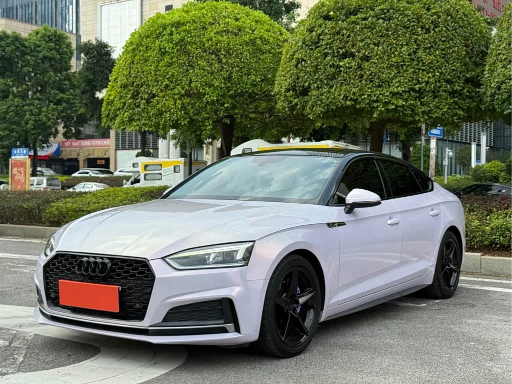 Audi A5, 2020 — фото 1 из 1