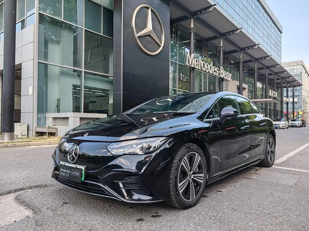 Mercedes-Benz EQE, 2025 — фото 1 из 1