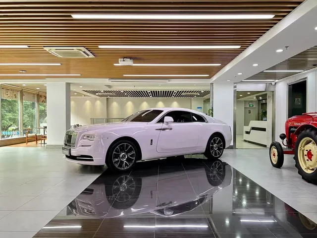 Rolls-Royce Wraith, 2019 — фото автомобиля из Китая