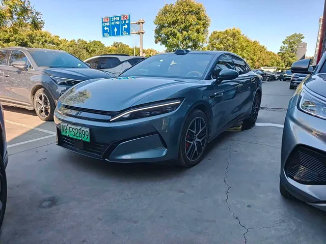 BYD Han L, 2025 — фото автомобиля из Китая
