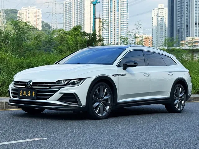 Volkswagen CC, 2022 — фото автомобиля из Китая