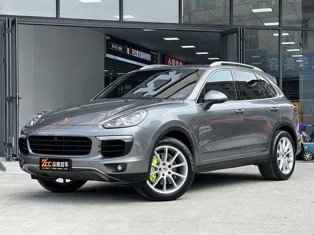 Porsche Cayenne, 2017 — фото автомобиля из Китая