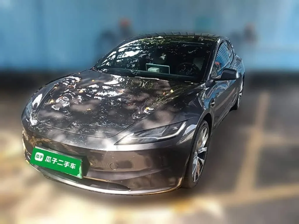 Tesla Model 3, 2026 — фото 1 из 1