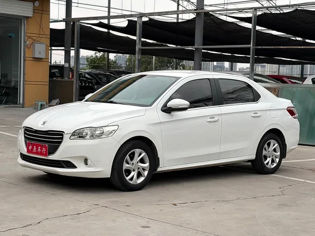 Peugeot 301, 2014 — фото автомобиля из Китая